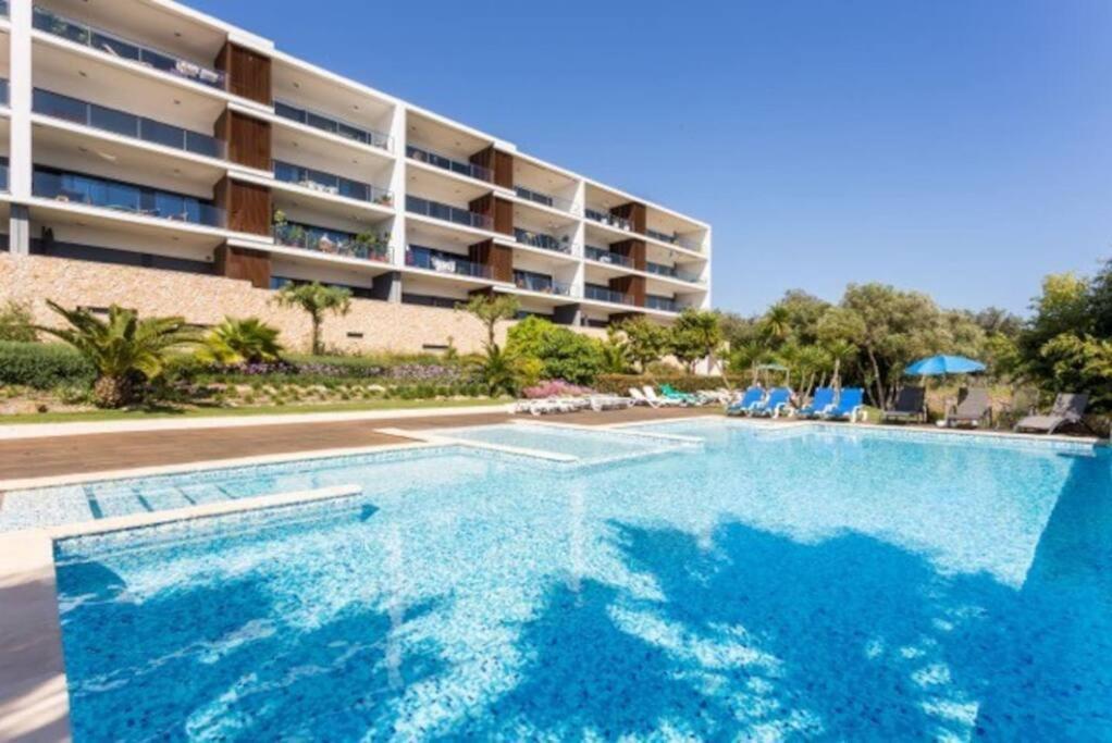 Stunning View - Two Bedrooms In Apartamento Lagos