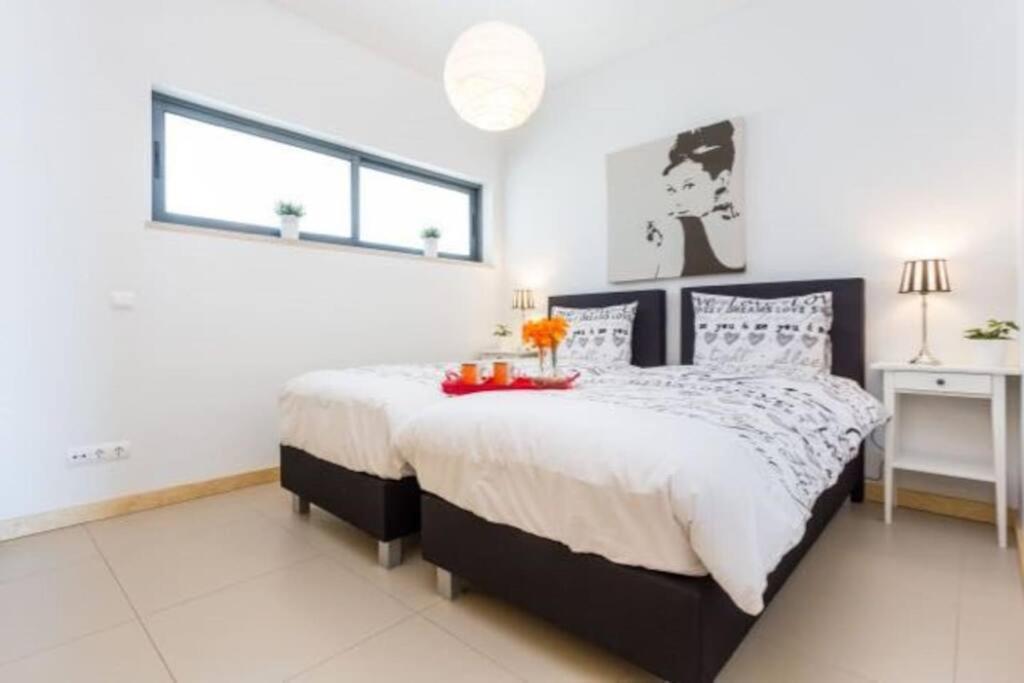 Stunning View - Two Bedrooms In * Lagos
